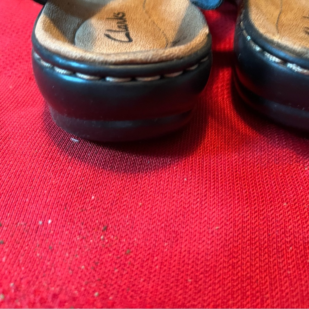 Clarks Kids Charcoal Sandals - Picture 4 of 5